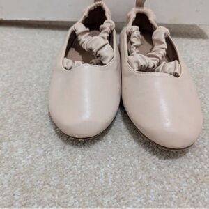 Cider Women's Cream Ruched Flats